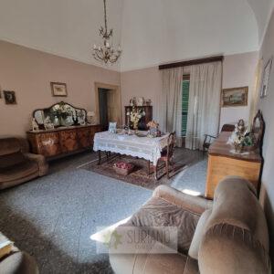 VENDITA – CASA SINGOLA – VIA CASTROMONTE ANGOLO VIA CANTORE- ZONA VIA ORSINI