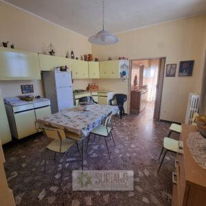 VENDITA – CASA SINGOLA – VIA CASTROMONTE ANGOLO VIA CANTORE- ZONA VIA ORSINI