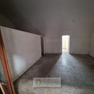 VENDITA – CASA SINGOLA – VIA CASTROMONTE ANGOLO VIA CANTORE- ZONA VIA ORSINI