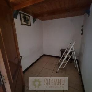 VENDITA – CASA SINGOLA- VIA PALESTRO – ZONA PIAZZA PORTA LA BARRA