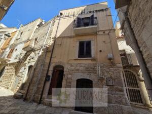 VENDITA – CASA SINGOLA – VIA PONTE GIULIO – ZONA CENTRO STORICO – ANDRIA